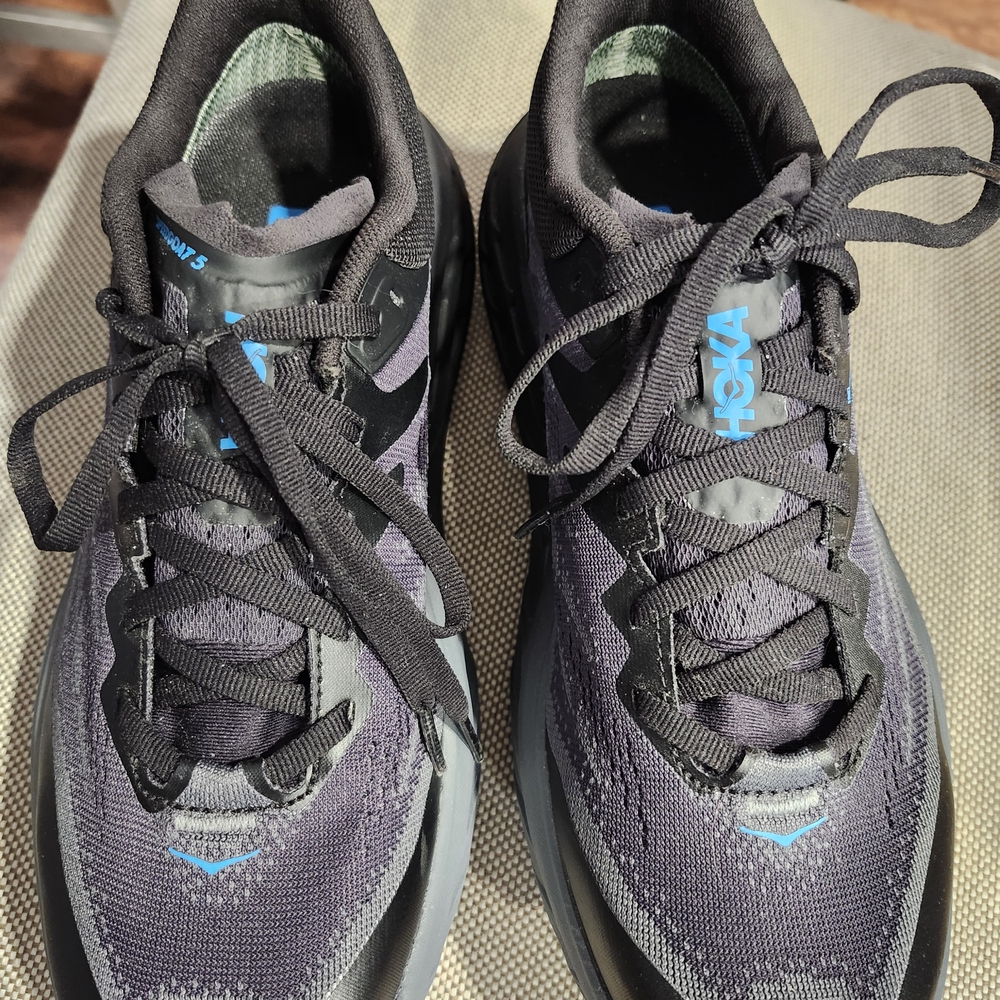 Hoka Men's Black and Gray Athletic Shoes with Blue Highlights